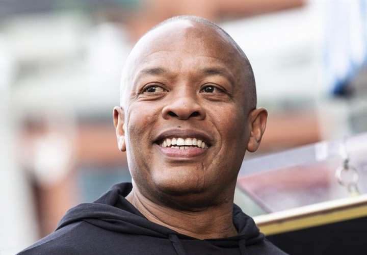 Dr. Dre sufre un aneurisma cerebral y es ingresado en la UCI